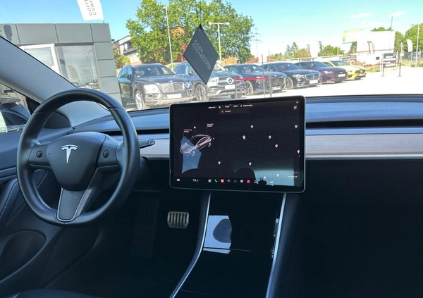 Tesla Model 3 cena 130000 przebieg: 70482, rok produkcji 2019 z Barczewo małe 172